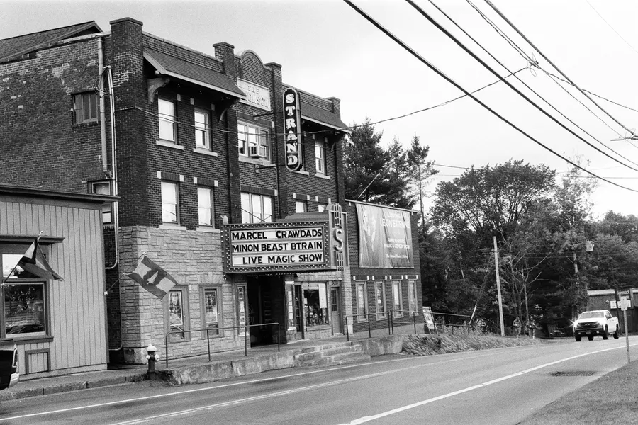 Colonial Theater