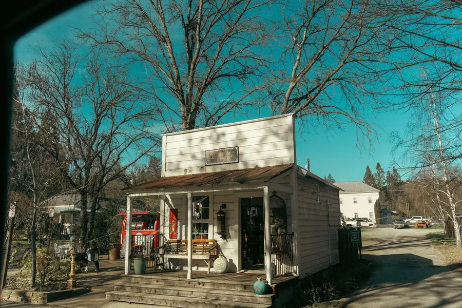 Todd General Store & Railroad Grade Road