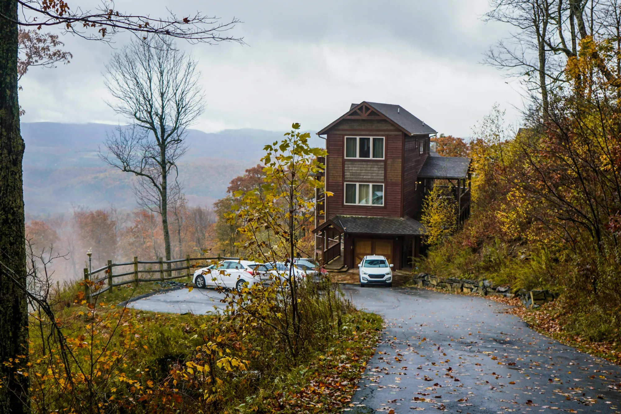 A mountain cabin in fall foliage near West Jefferson, North Carolina, six miles from Fleetwood